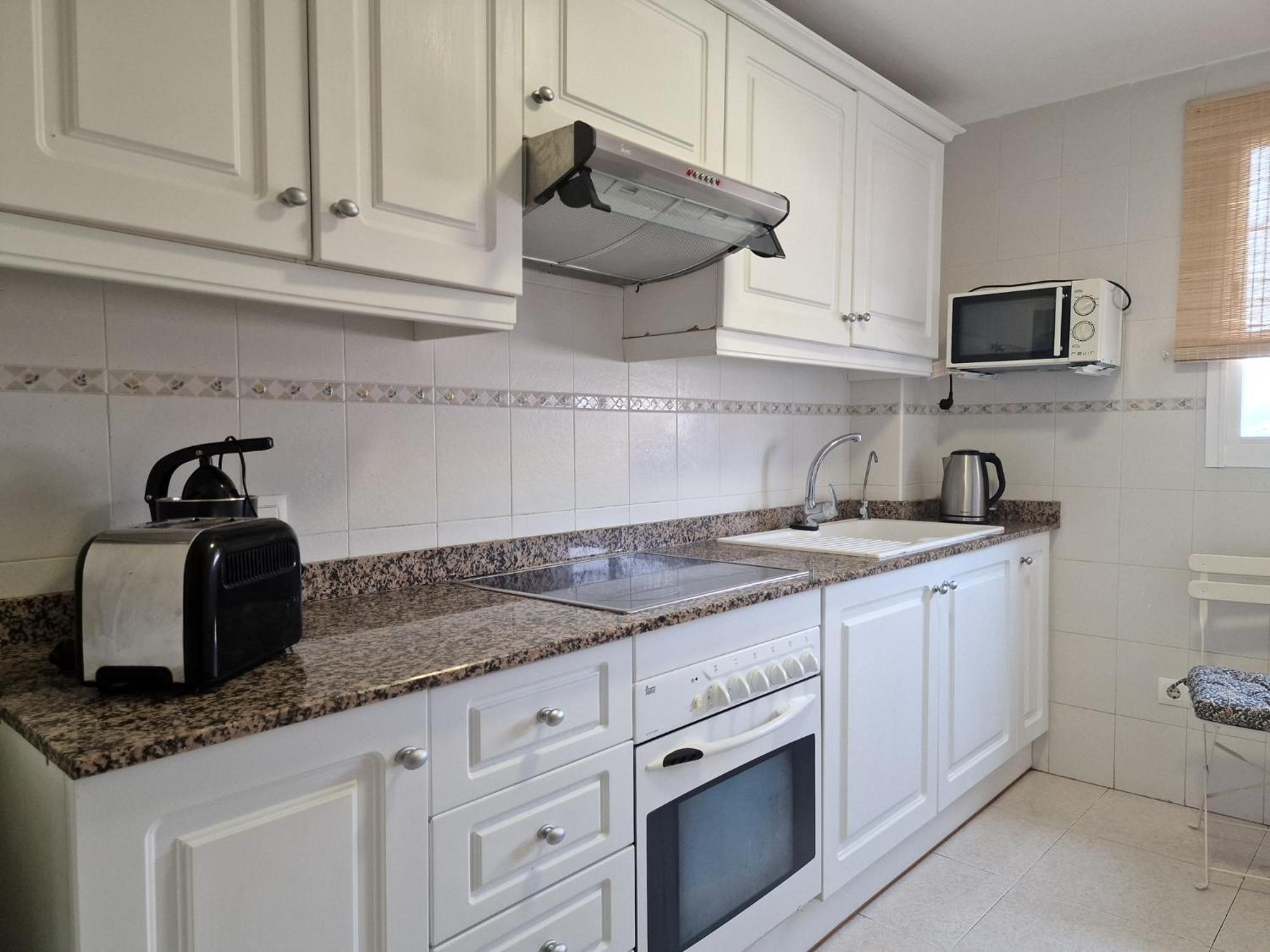 Cozy Apartment Apolo XIV Seaview Калпе Екстериор снимка